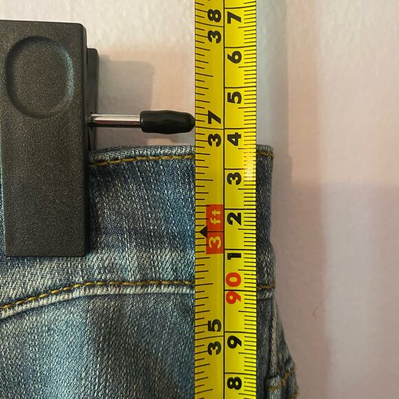 Judy Blue Skinny Fit Medium Wash Distressed Jeans Medium Wash Women size 7 / 28 - Picture 7 of 10